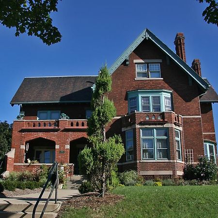 The Brumder Mansion Milwaukee Exteriör bild
